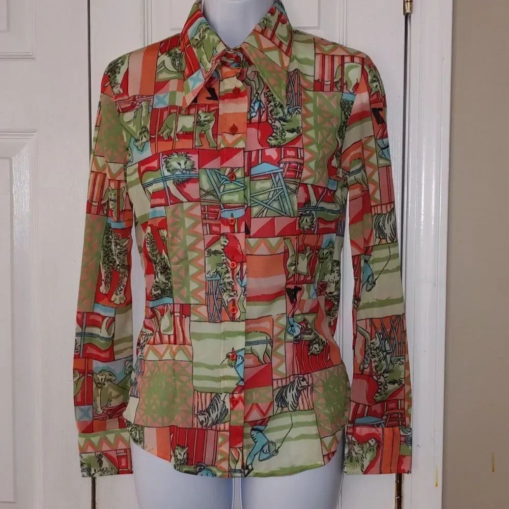 sheer rare Vintage circus tiger lion button down shirt Sz XS